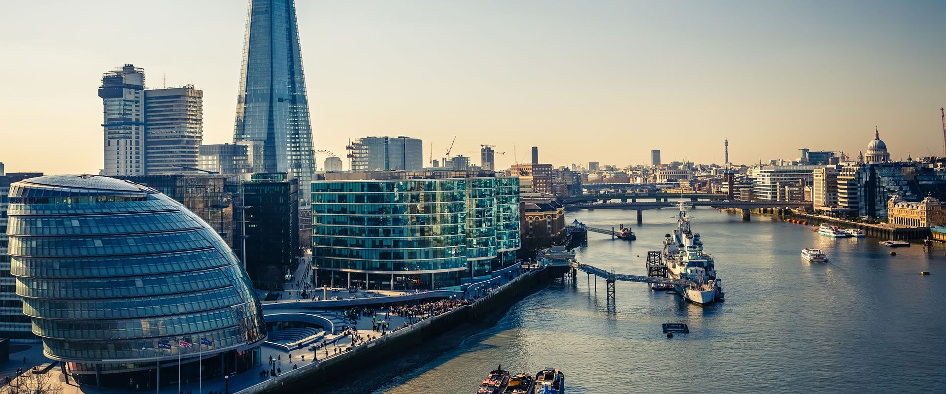Building & Refurbishment Solutions Complete spectrum of construction, building and property maintenance services